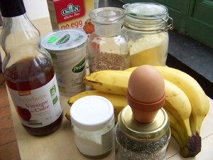 A picture' showing one egg and a series of food products by means of which egg replacers can be made.
