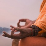 Picture of hands in Gyan Mudra