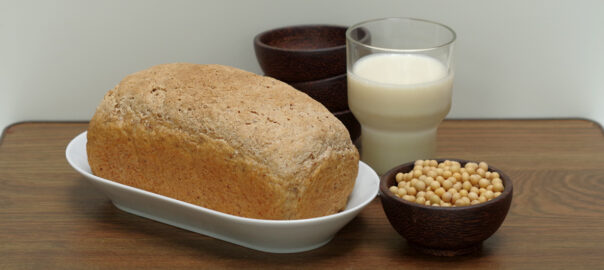 Picture of a wholegrain bread with soy