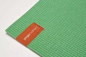 Tapis de yoga vert printemps détail dessous